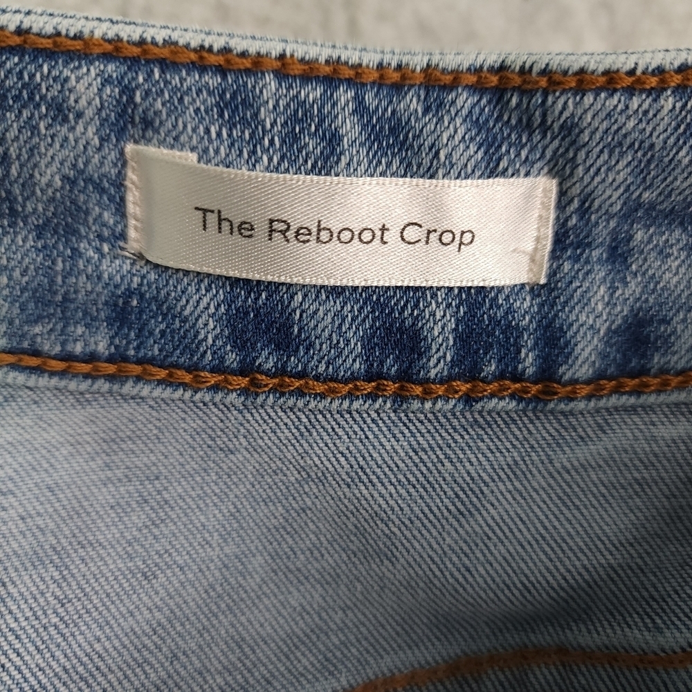 Frame The Reboot Crop Light Blue Jeans - Picture 5 of 8